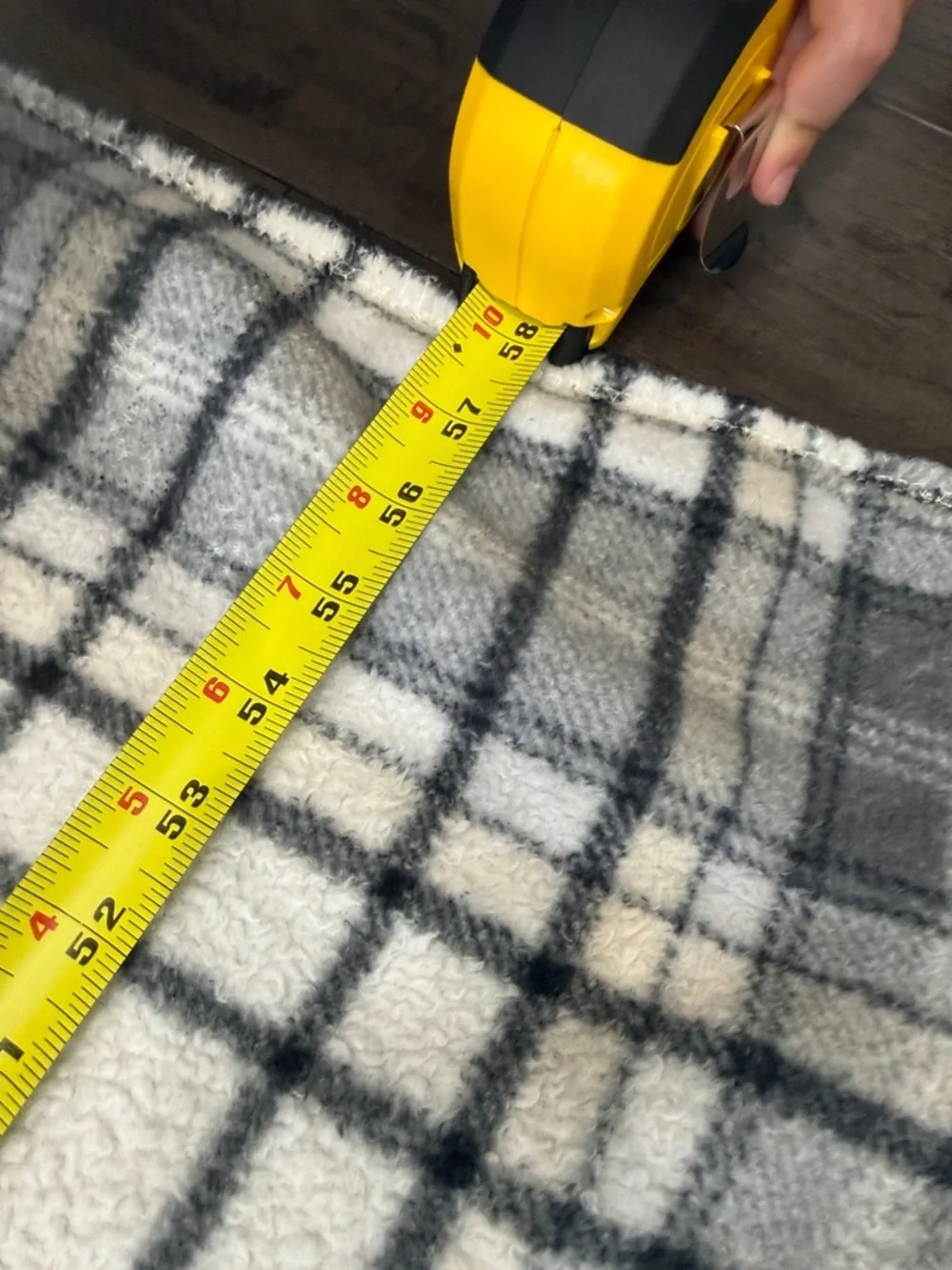 Plush Gray & White Plaid Throw Blanket 47x58